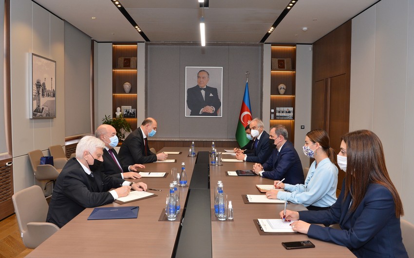 Ceyhun Bayramov Putinin xüsusi nümayəndəsi ilə bir arada: nələr müzakirə edilib? - FOTO