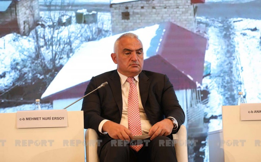 Mehmet Nuri Ərsoy: "Qarabağda dağıdılan abidələri yenidən bərpa etməliyik"