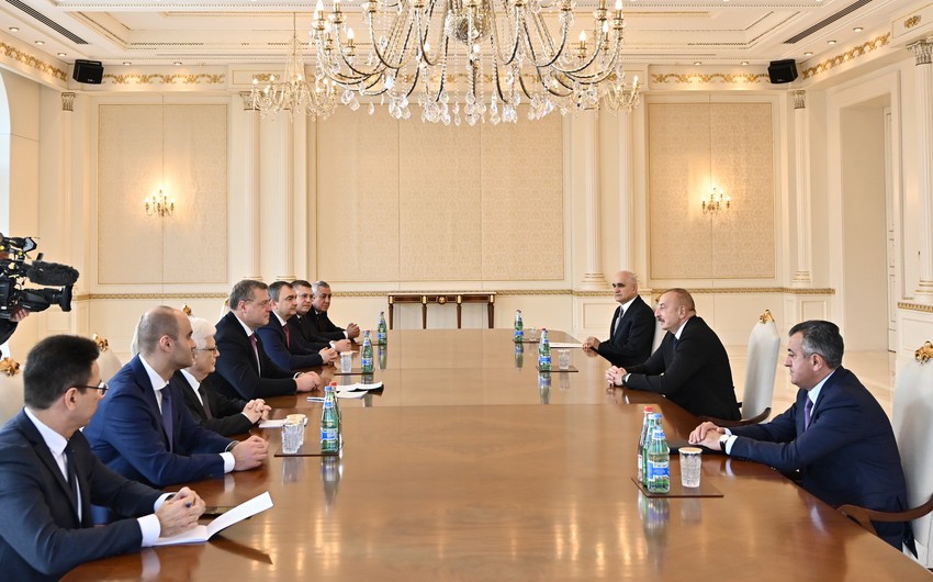 İlham Əliyev Həştərxan vilayətinin qubernatorunu qəbul edib - FOTO (Yenilənib)
