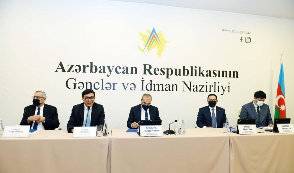 Daha bir vəzifəli şəxs federasiya prezidenti postuna gətirildi