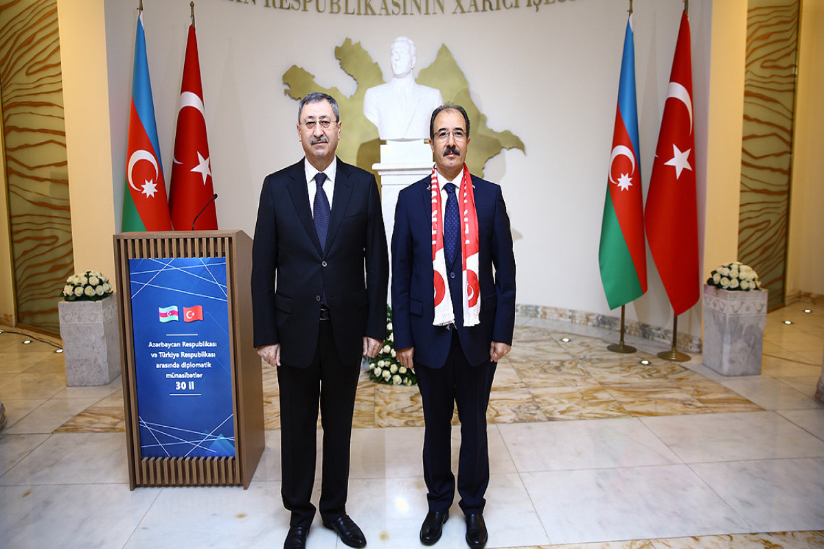 Xələf Xələfov: &ldquo;Türkiyənin dəstəyi Azərbaycanın çətinliklərlə mübarizəsində açar rol oynayıb&rdquo;