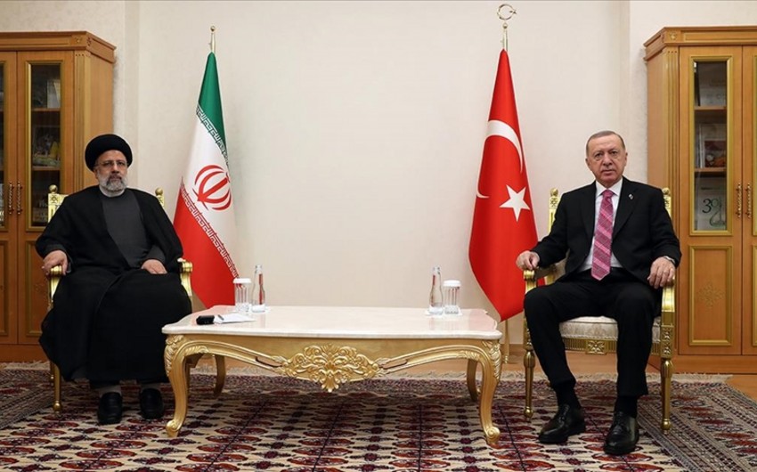 "Regionda davamlı təhlükəsizlik və sabitliyə nail olmağın yeganə yol..." - Ərdoğanla Rəisi müzakirə aparıblar