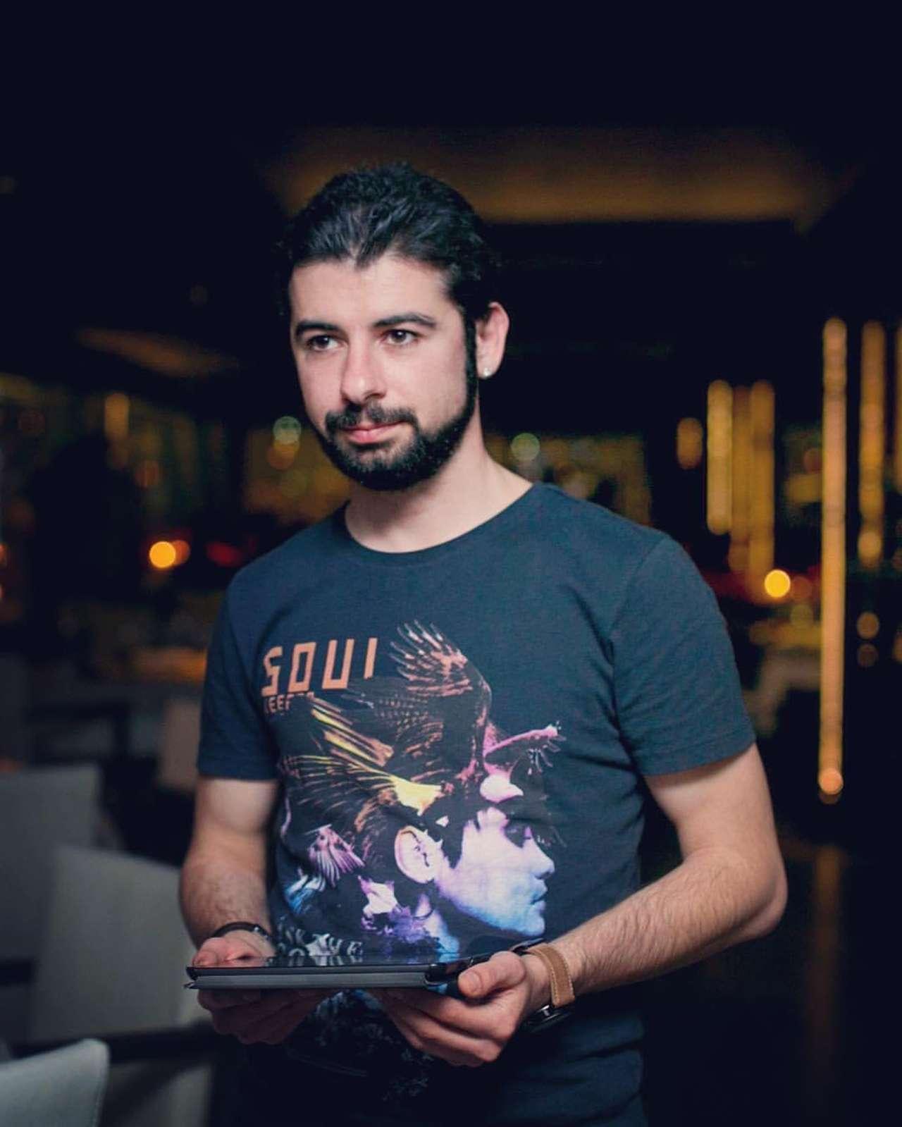 Bakıda 29 yaşlı musiqiçi özünü öldürüb