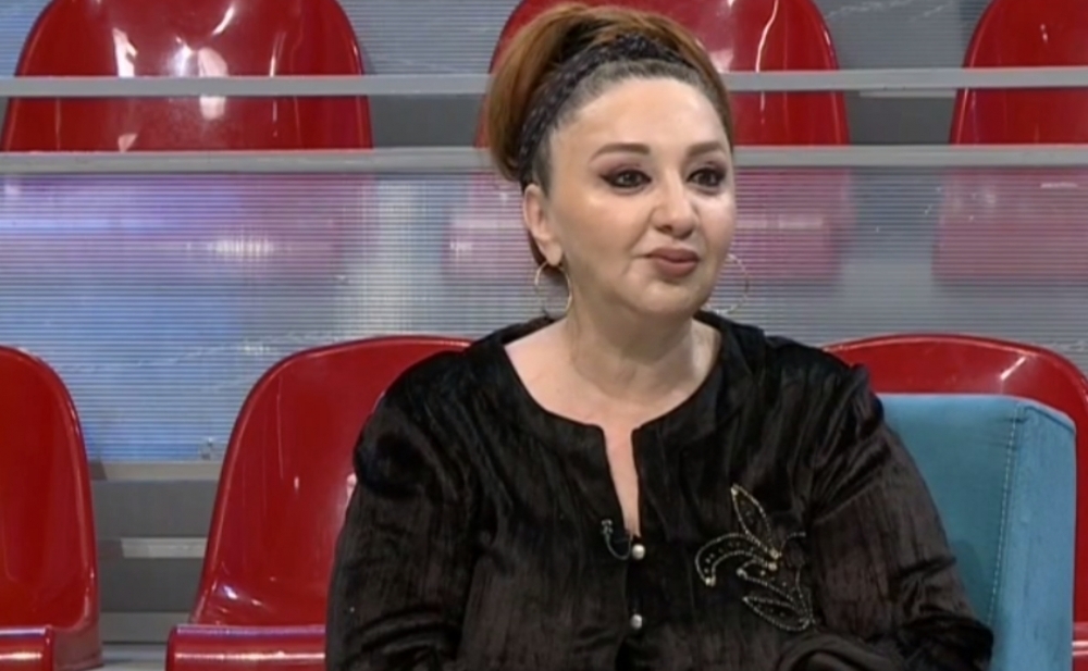 Xalq artisti:&nbsp;"Pis kişiyə qadın corab geyindirməz"