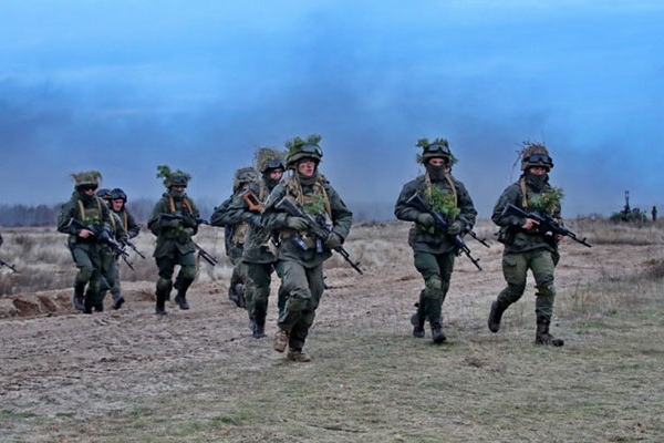 Rusiya qoşunları Ukraynada daha bir şəhəri ələ keçirdi: "Donetsk vilayəti ilə sərhəddə güclü döyüşlər gedir"