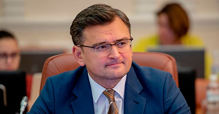 Kuleba: "Rusiyanın kritik mülki infrastruktura hədəflənmiş raket zərbələri müharibə cinayətləridir"
