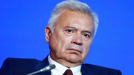 Vahid Ələkbərovun bankında nə baş verir? - 500 milyon depozit geri çəkildi