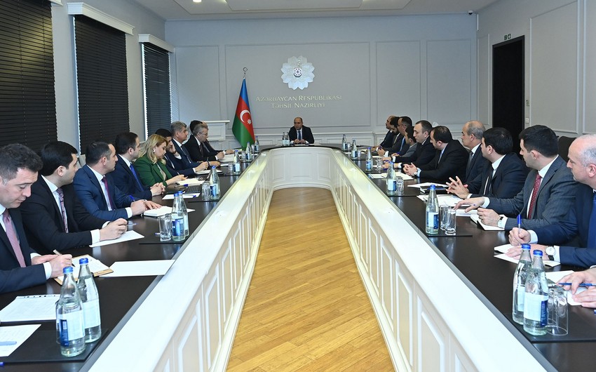 Regional təhsil idarələrinə&nbsp;yeni rəhbərlər təyin edilib - SİYAHI (FOTOLAR)