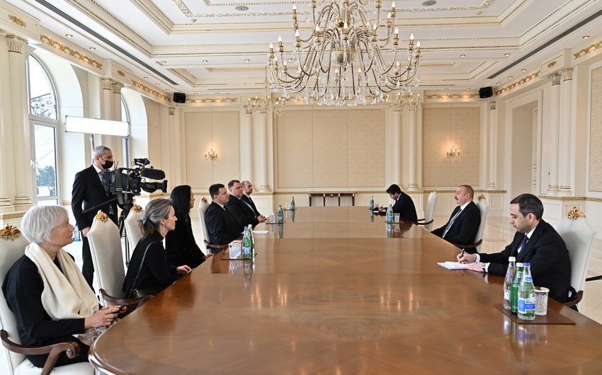 Prezident İlham Əliyev Estoniya Parlamentinin sədrini qəbul edib - FOTO
