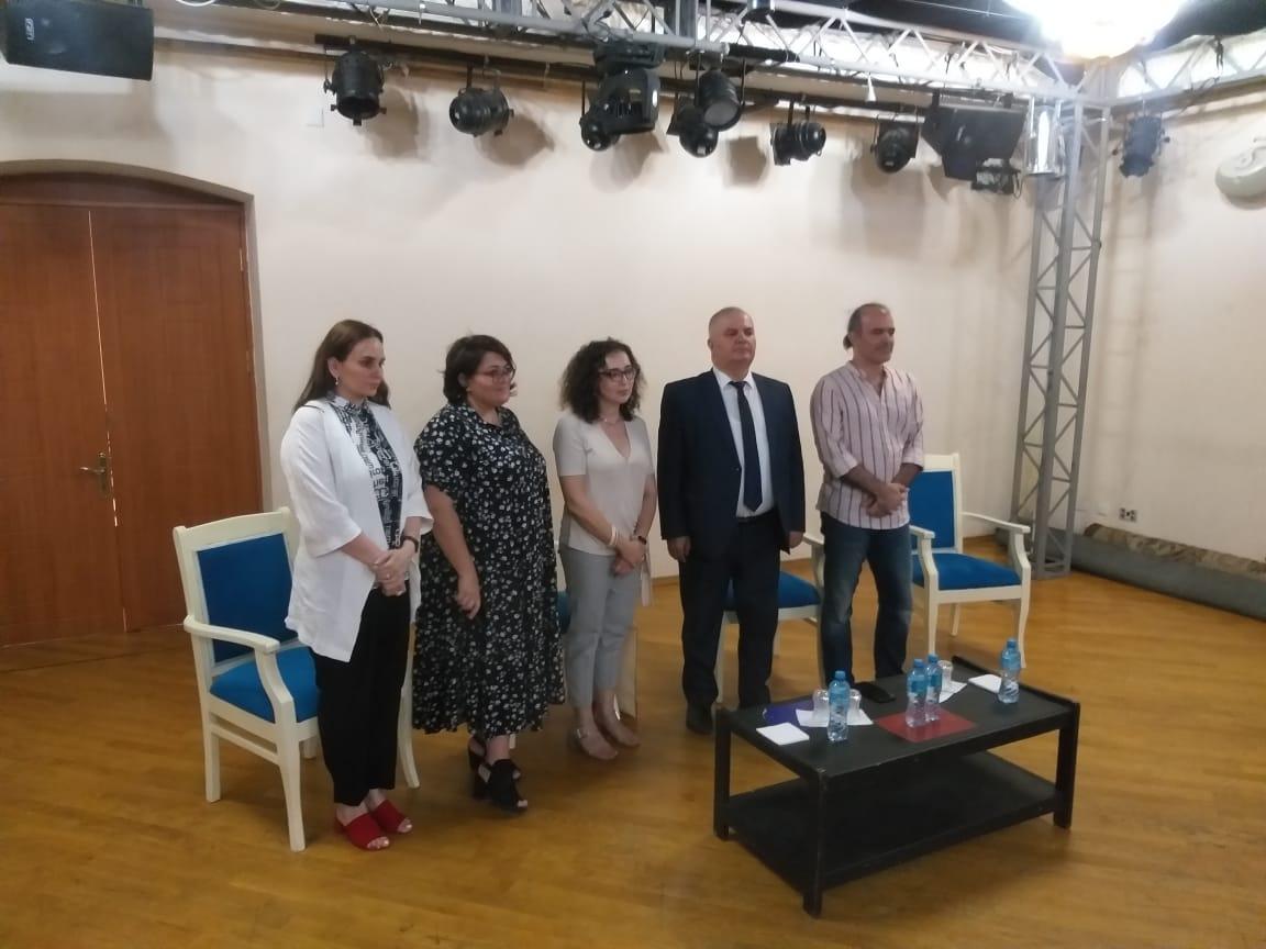 YUĞ Teatrına baş rejissor təyin olunub