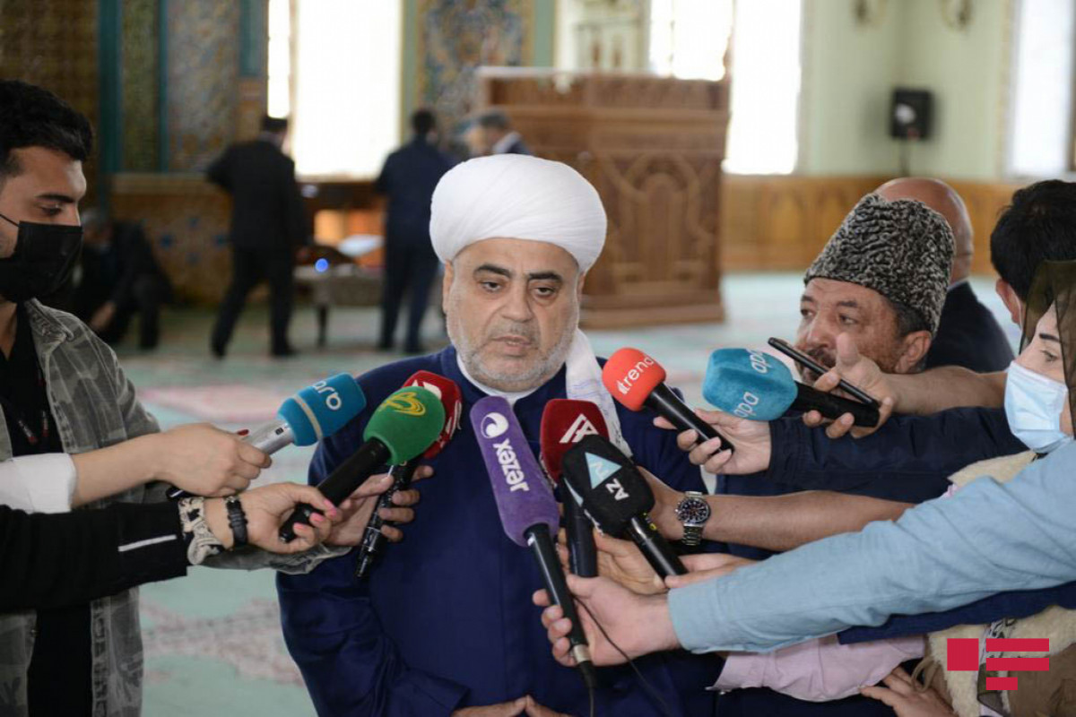 Allahşükür Paşazadə: "Səfirliyimizə qarşı vandalizm hərəkətləri xalqa qarşı hörmətsizlikdir"