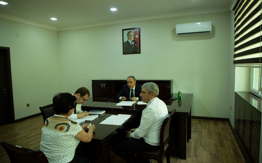Kamran Əliyev Şamaxı, Ağsu, Qobustan və İsmayıllı rayonlarının sakinlərini qəbul edib