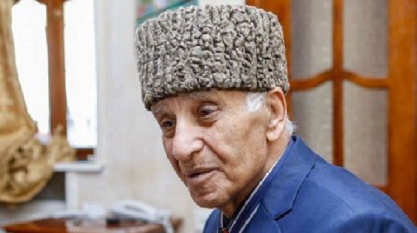 Dədə Süleymanın qızı: "Atam danışa bilmir, halı yoxdur, ümidimiz hər yerdən kəsilib"