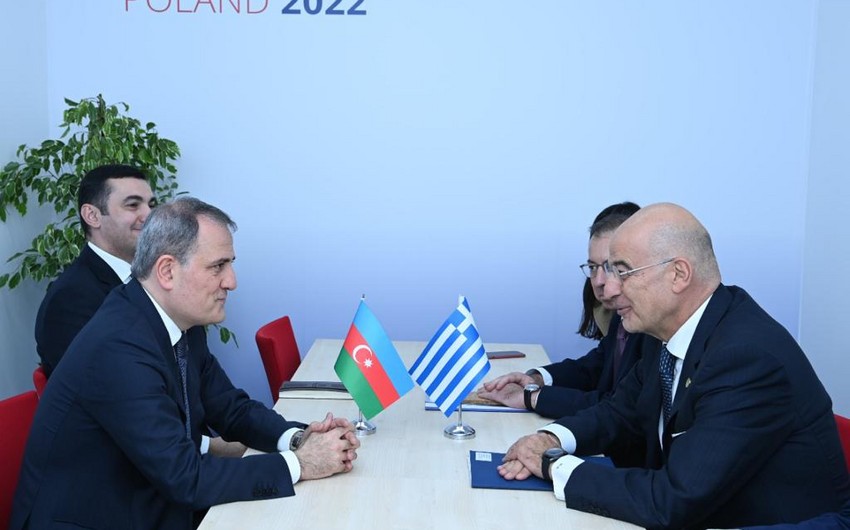Ceyhun Bayramov Yunanıstan XİN başçısı ilə görüşdə: "Ermənistan&nbsp;prosesə manelər yaradır"