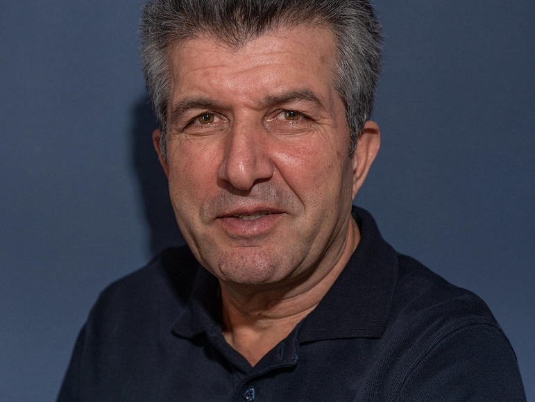 Sabir Rüstəmxanlının qardaşına təzminat ödəniləcək - "Deyirdilər ki, Əlövsət ölüyə də, diriyə də saxta sənəd satır"