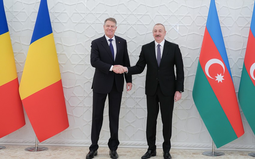 Prezident&nbsp;İlham Əliyevin&nbsp;Klaus Yohannis ilə təkbətək və geniş tərkibdə görüşüb, birgə bəyanat veriblər -&nbsp;MƏTN/FOTO