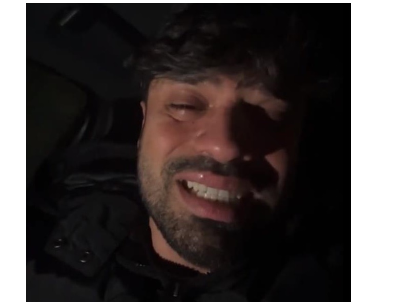 "Qalatasaray"ın keçmiş futbolçusu ağlaya-ağlaya yalvardı: "Nə olar, səsimizi duyun, yalvarıram..." (FOTO)