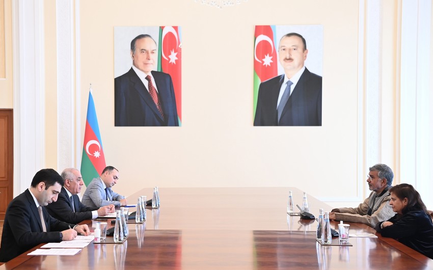 Əli Əsədov Nobel sülh mükafatı laureatı ilə görüşüb