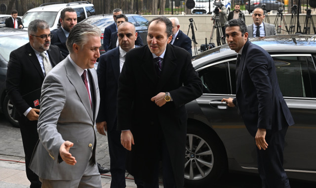 Ərbakanın&nbsp;oğlu Ərdoğana dəstək vermədi - Partiya sədrinin özü prezidentliyə namizəd oldu