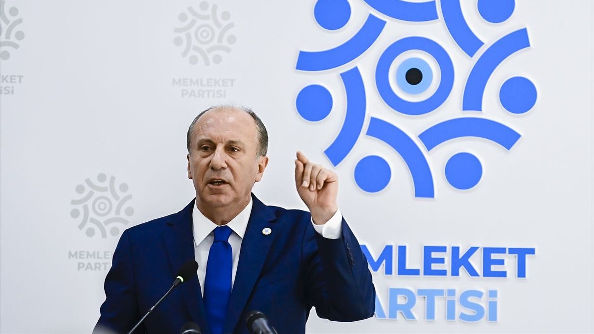 Prezidentliyə namizəd 107 keçmiş deputatln çağışına gözlənilməz reaksiya verdi: "İndiyədək harda idiniz?"