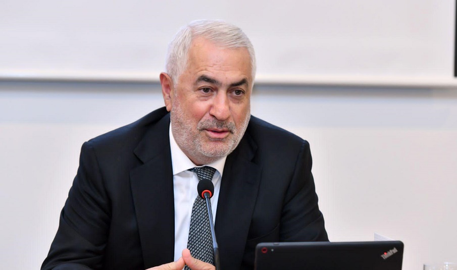 CAVİD QURBANOV KİMƏ və YA KİMLƏRƏ ŞİFRƏLİ MESAJ VERİR?&nbsp;