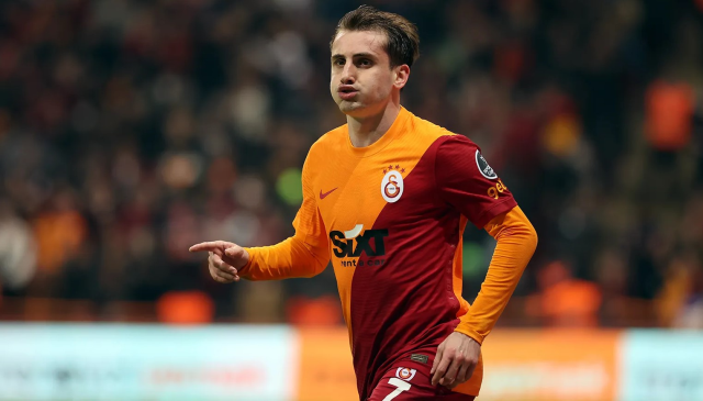 "Qalatasaray" lider kürsüsünü əzəli rəqibinə&nbsp;buraxmadı