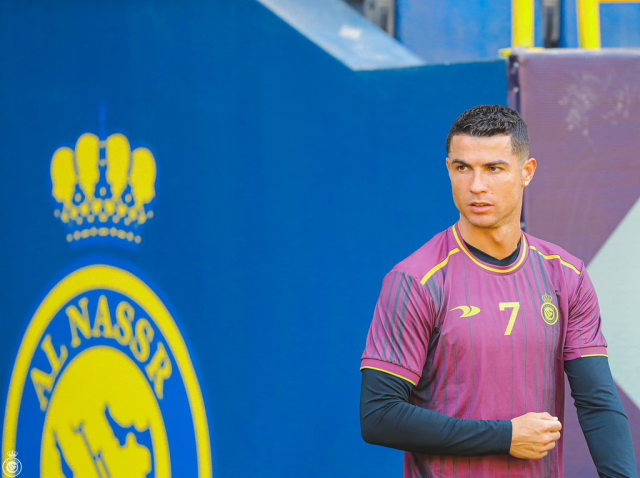 Azarkeşlər Ronaldoya "keçmiş olsun" təskinliyi verir