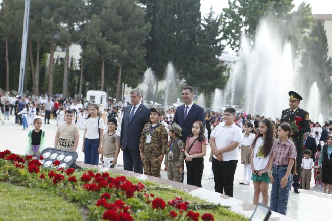 Şirvan şəhərində &ldquo;1 iyun-Uşaqların Beynəlxalq Müdafiəsi Günü&rdquo; münasibətilə bayram tədbiri keçirilib - FOTOLAR