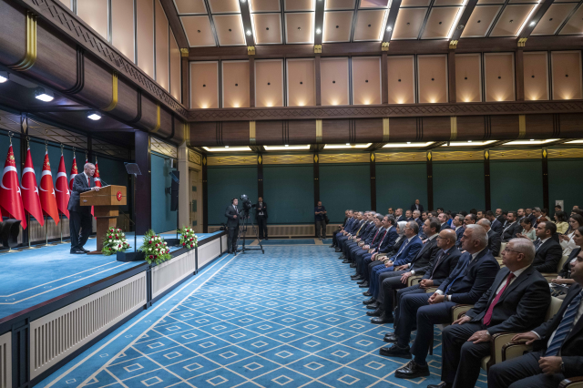 Ərdoğan yeni hökumətlə ilk iclasını keçirdi, mesajlar verdi - FOTOLAR