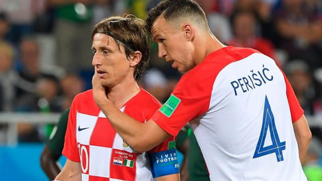 "Beşiktaş" məşhur xorvatiyalı futbolçuya təklif göndərdi