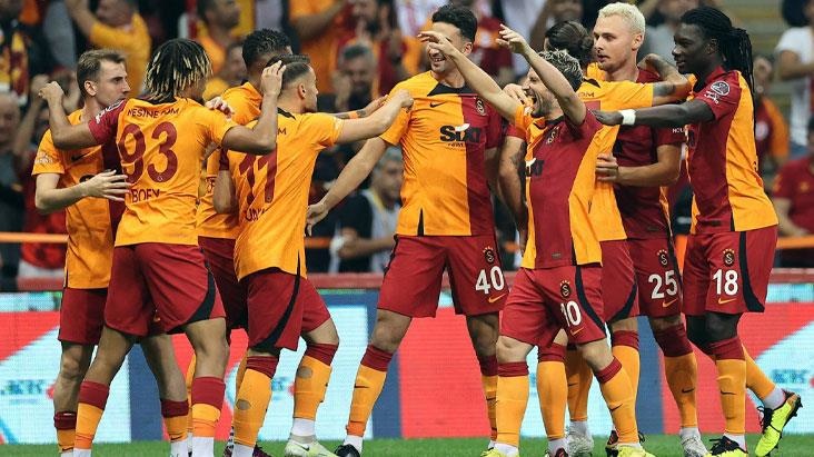 “Qalatasaray” təxirə salınmış oyuna hazırlaşır