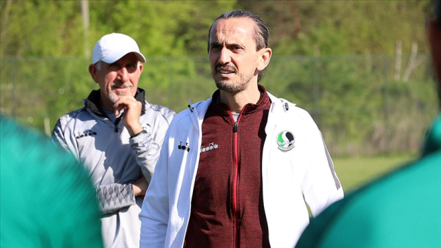 Tuncay Şanlı “Fənərbaxça”dan ayrıldı&nbsp;&nbsp;