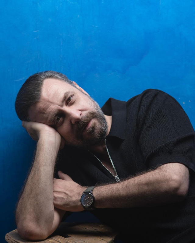 Aktyor səhhəti ilə bağlı yayılan xəbərə reaksiya verdi: "İşimdə, gücümdəyəm"