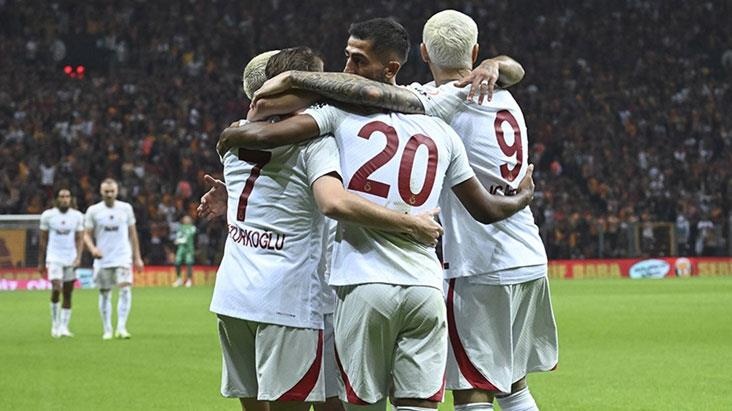 "Qalatasaray" 2 oyunçusu ilə vidalaşır