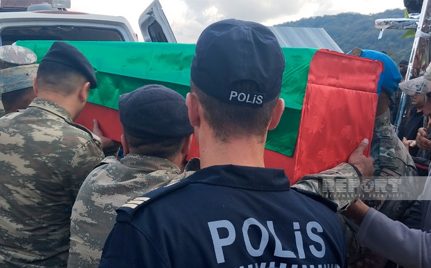 Şəhid Vüsal Orucovun nəşi ailəsinə təhvil verilib - FOTOLAR