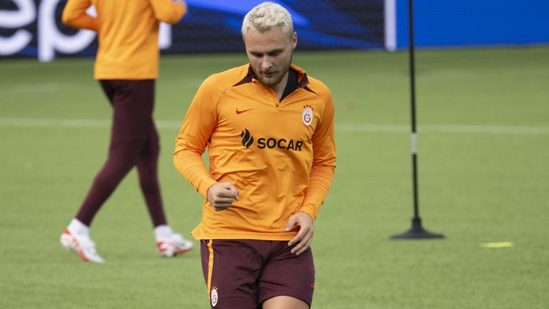 "Qalatasaray" daha bir oyunçunu yola salır&nbsp;