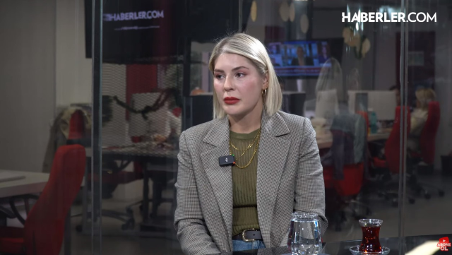 Aktrisa özünü güllələyən "Ana"sı haqqında danışdı: "Ondan çox şeylər öyrəndim"