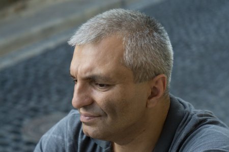 Rejissor: "Telekanallarımız Azərbaycan kinosuna ögey münasibət bəsləyir" - MÜSAHİBƏ