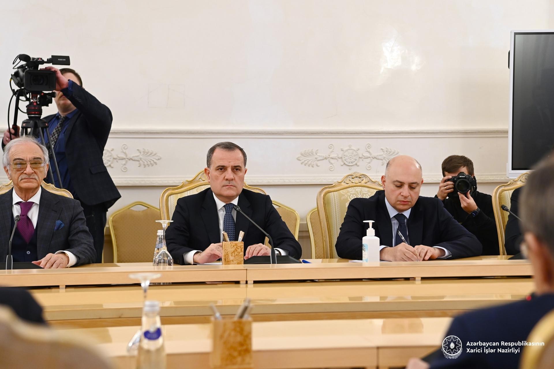 Ceyhun Bayramov Moskvada:&nbsp;Lavrovla və 5 ölkə nazirləri ilə görüş&nbsp;oldu - FOTOLAR (Yenilənib)