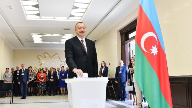 GÜCLƏRİN CƏNUBİ QAFQAZDAKI SAVAŞI və ya QƏRBİN GİZLİ PLANI... - Əliyev erkən seçkiyə niyə qəfil qərar verdi?
