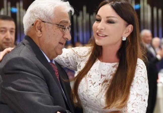 Mehriban Əliyeva atasından yazdı: "Gözəl ata, qayğıkeş baba, nurlu, mehriban insan..."