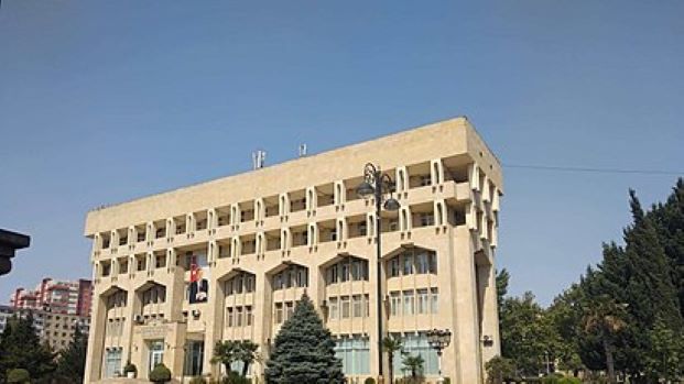 Vəzifəli şəxsinin restoran tikintisi... - Qanunsuzluq, yoxsa... + VİDEO