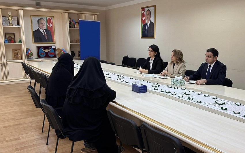 Milli Preventiv Qrupu Suriyadan gətirilən azərbaycanlılarla görüşüb