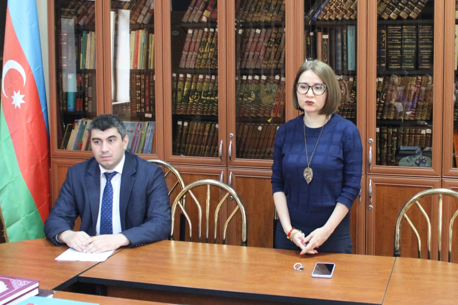 Şərqşünaslıq İnstitutunda Xocalı soyqırımı qurbanlarının xatirəsi anılıb - FOTOLAR