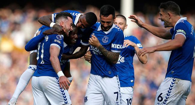 "Everton"un 6 xalı silinəcək - Qərar dəyişdi