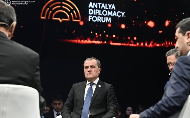 "Sülh prosesi üzrə fiziki görüşlərin vacib əhəmiyyəti var" - Ceyhun Bayramov