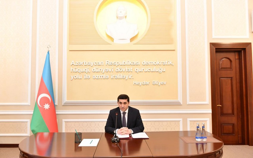 Smart saat, modem aparatı,&nbsp;bahalı viski... - Nazir rəisi niyə vəzifədən azad etdi? (FOTO)