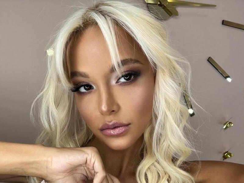 "İndi blogerlər alfons kişiləri saxlayırlar və..." - Azərbaycanlı model kimə replika atır? (VİDEO)