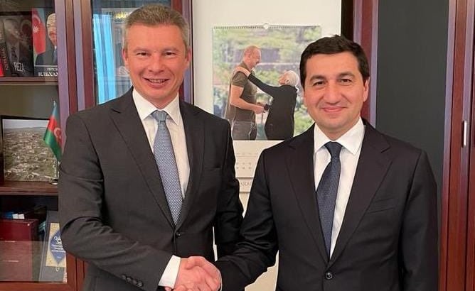 Hikmət Hacıyev Ukraynanın Azərbaycandakı səfiri ilə görüşüb - Açıqlama (FOTO)
