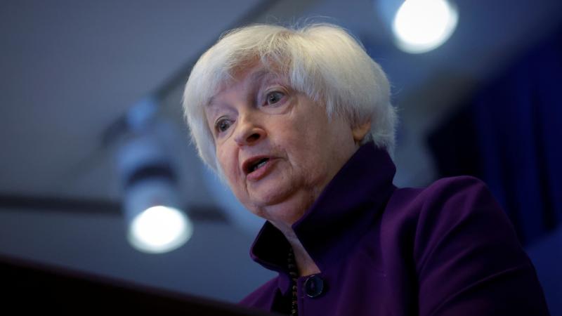 ABŞ İranı daha ağır sanksiya ilə hədələdi, Pekinə mesaj verdi: "Ticarətimizi azaltmayacağıq"